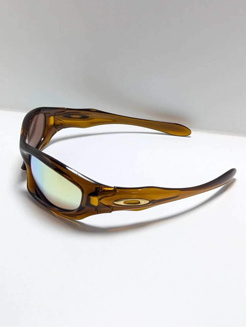Oakley Monster Dog Gen 1 Gold Lenses UV Lens Brown Wrap Men’s Sport Sunglasses